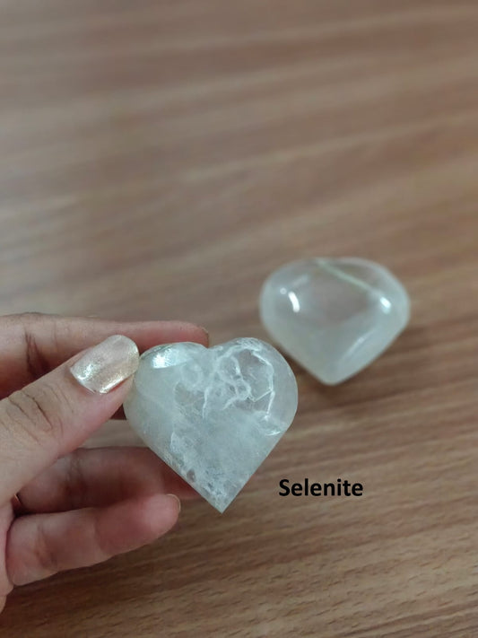 SELENITE PALM STONE