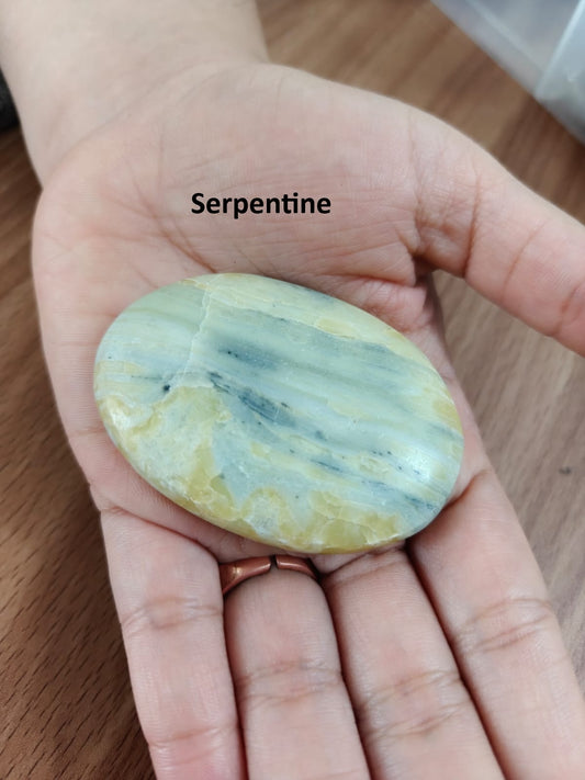 SERPENTINE PALM STONE