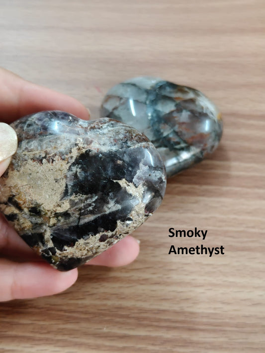 SMOKY AMETHYST PALM STONE